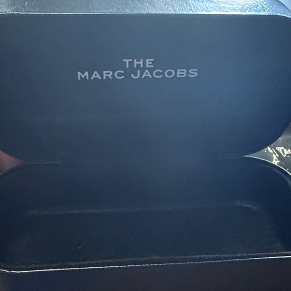 Marc Jacobs Bold Black Sunglasses - Picture 13 of 13